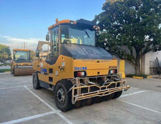 徐工XP363KS轮胎压路机(36吨胶轮)