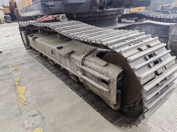 徐工XE370D履帶式挖掘機(jī)