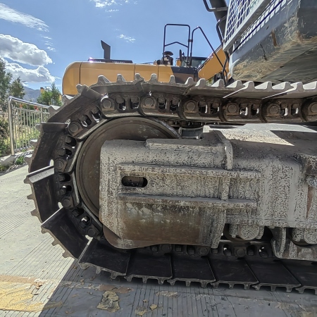 徐工XE370D履带式挖掘机