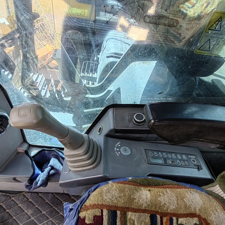 徐工XE370D履带式挖掘机