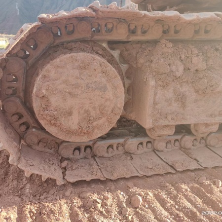 卡特彼勒323D2L履带式挖掘机