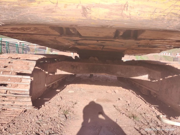 卡特彼勒323D2L履帶式挖掘機