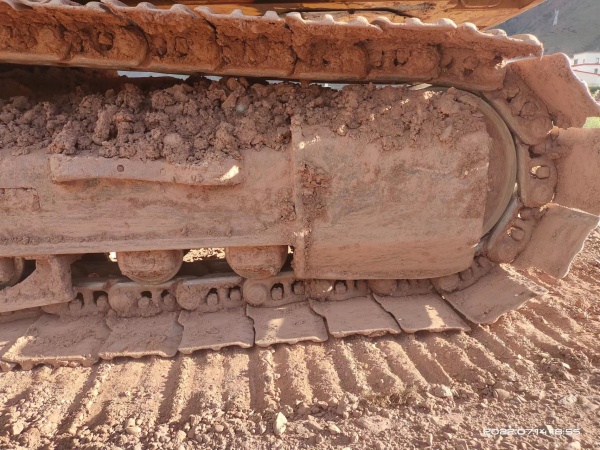 卡特彼勒323D2L履帶式挖掘機