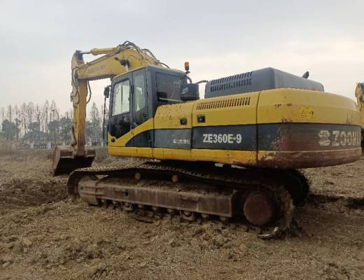 中联重科ZE365E-10履带式挖掘机