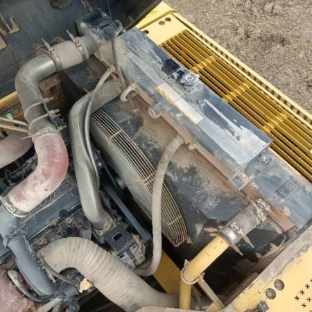 中联重科ZE365E-10履带式挖掘机