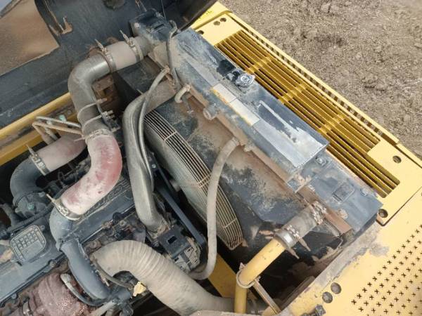 中聯(lián)重科ZE365E-10履帶式挖掘機