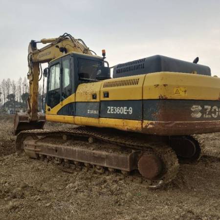 中联重科ZE365E-10履带式挖掘机