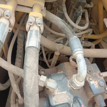 中联重科ZE365E-10履带式挖掘机