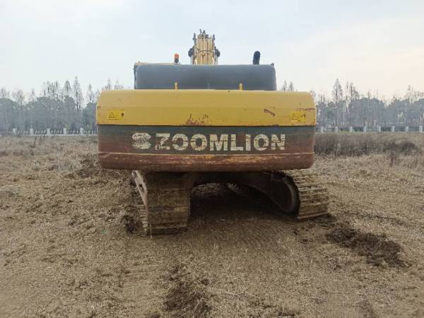 中聯(lián)重科ZE365E-10履帶式挖掘機