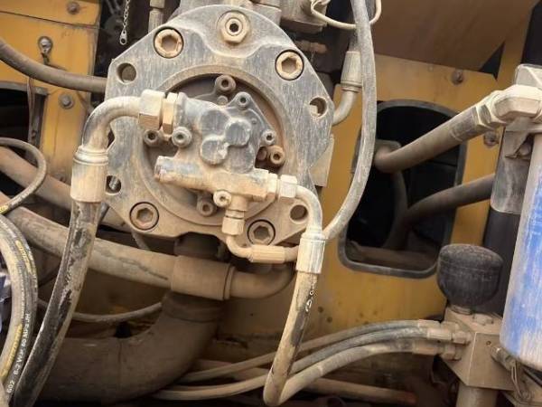 徐工XE470D履帶式挖掘機(jī)