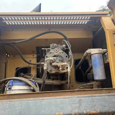 徐工XE470D履带式挖掘机