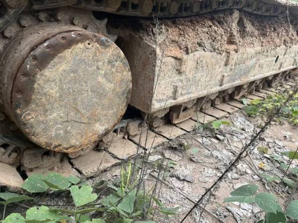 徐工XE470D履帶式挖掘機(jī)