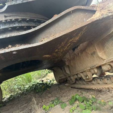 徐工XE470D履带式挖掘机