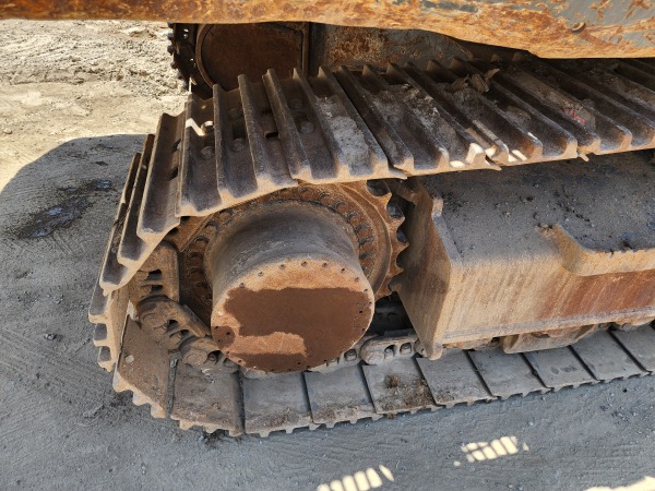 徐工XE370D履帶式挖掘機(jī)