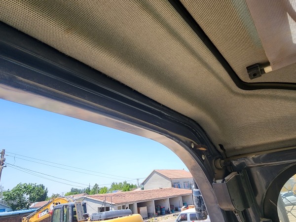 徐工XE370D履帶式挖掘機(jī)