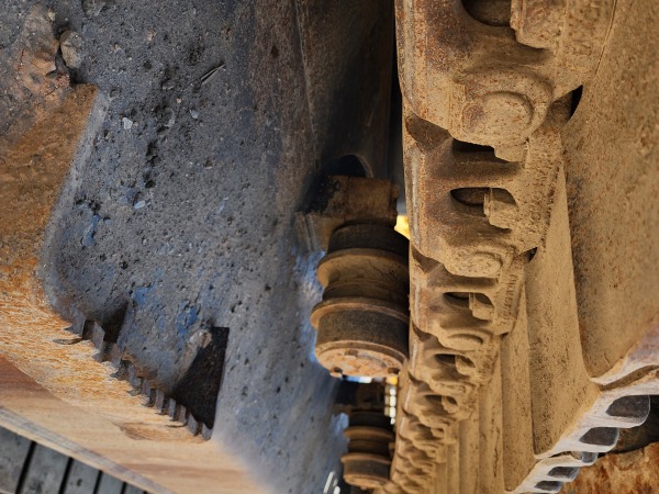 徐工XE370D履帶式挖掘機(jī)