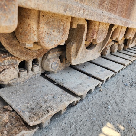 徐工XE370D履带式挖掘机