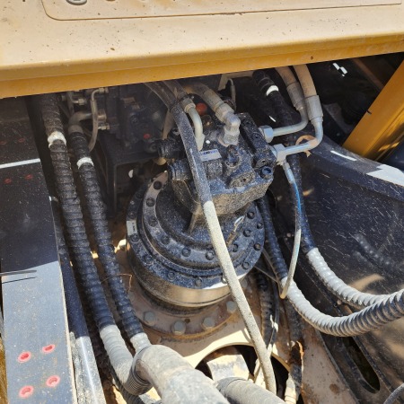 徐工XE370D履带式挖掘机