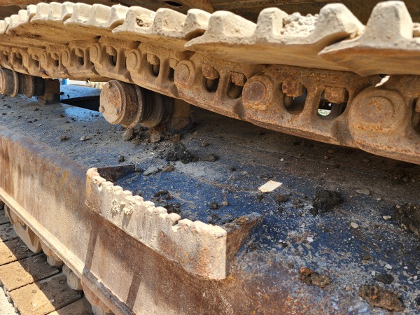 徐工XE370D履帶式挖掘機(jī)