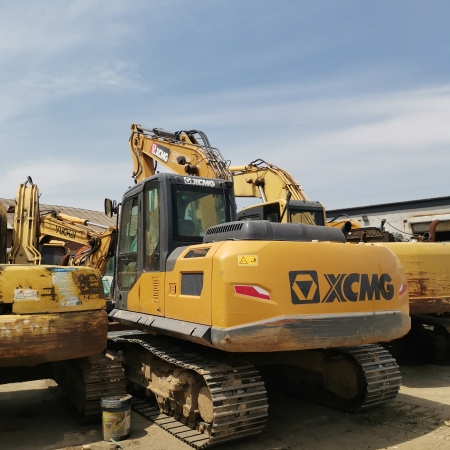 徐工XE155DK履带式挖掘机