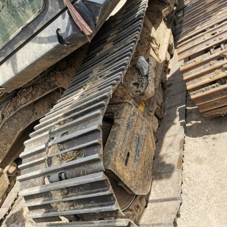 徐工XE155DK履带式挖掘机