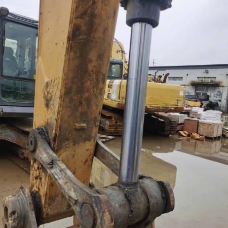 徐工XE155DK履带式挖掘机