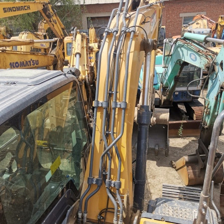 徐工XE155DK履带式挖掘机