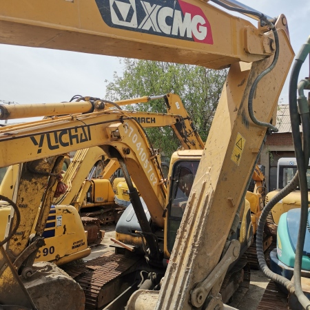 徐工XE155DK履带式挖掘机