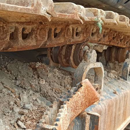 徐工XE550DK履带式挖掘机