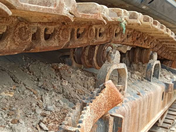 徐工XE550DK履帶式挖掘機