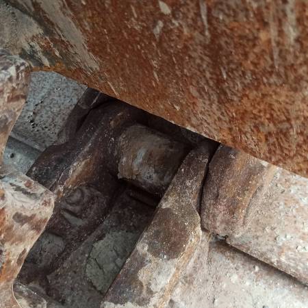 徐工XE550DK履带式挖掘机