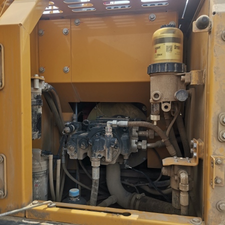 徐工XE155DK履带式挖掘机