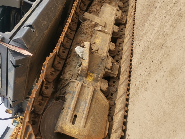 徐工XE155DK履帶式挖掘機