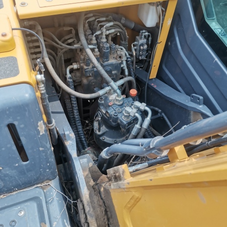 徐工XE155DK履带式挖掘机