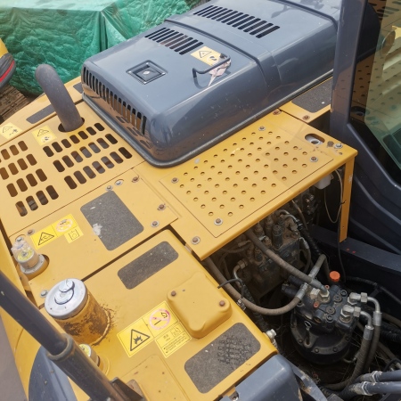 徐工XE155DK履带式挖掘机