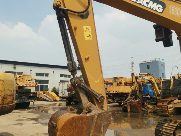 徐工XE155DK履帶式挖掘機