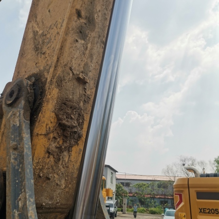 徐工XE155DK履带式挖掘机