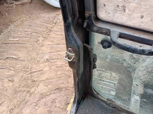 龍工LG6065履帶式挖掘機