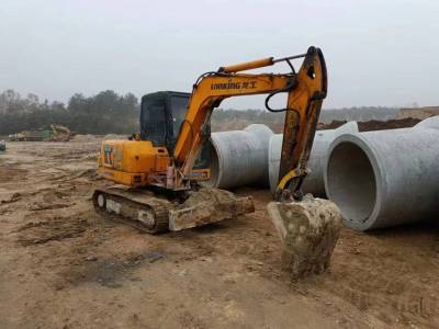 龍工LG6065履帶式挖掘機