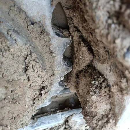 龙工LG6065履带式挖掘机