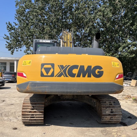 徐工XE200DA履带式挖掘机