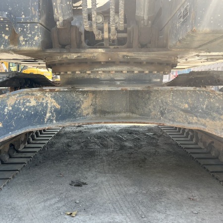 徐工XE200DA履带式挖掘机