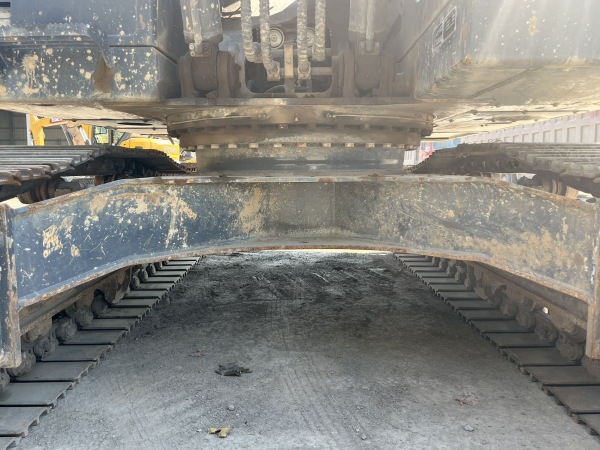 徐工XE200DA履帶式挖掘機