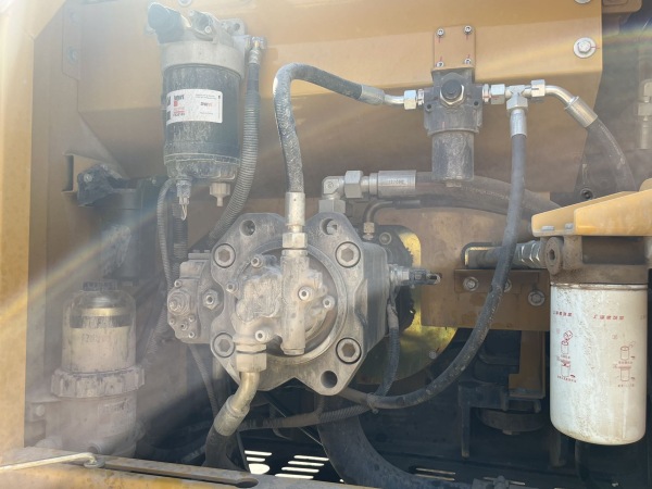 徐工XE200DA履帶式挖掘機