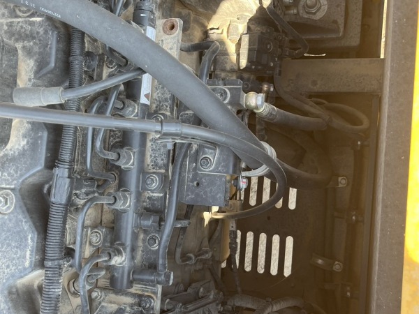 徐工XE200DA履帶式挖掘機