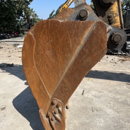 徐工XE200DA履带式挖掘机