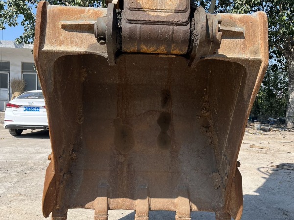 徐工XE200DA履帶式挖掘機