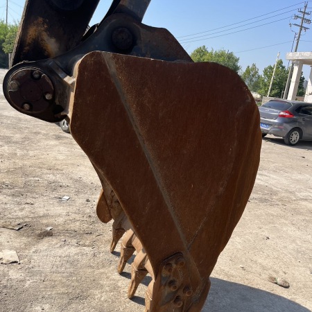 徐工XE200DA履带式挖掘机