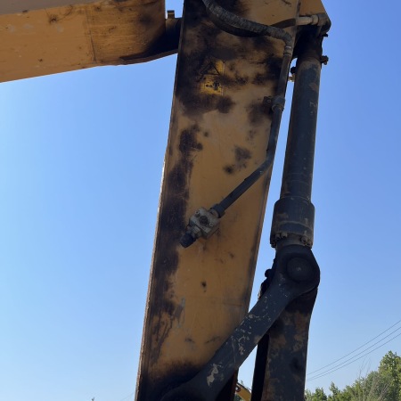 徐工XE200DA履带式挖掘机