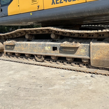 徐工XE200DA履带式挖掘机